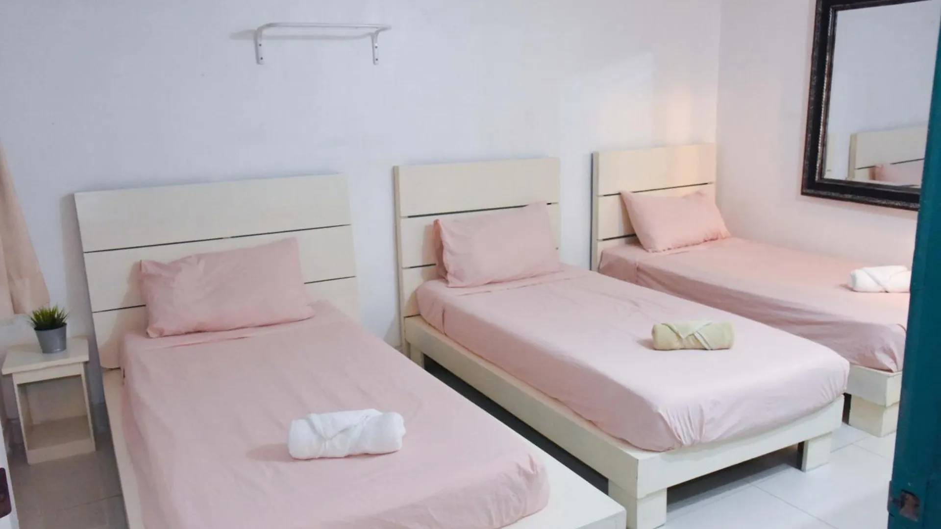 Hostel Gato Colonial Santo Domingo Guest house